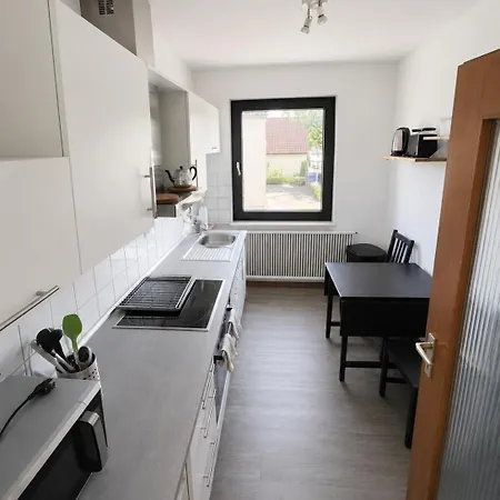Monteurwohnung Gute Anbindung *